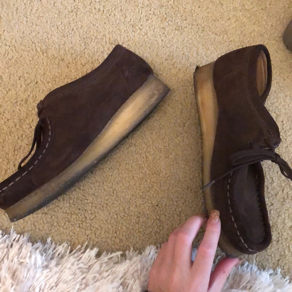 women’s wallabees - Picture 2 of 3